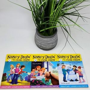 Lot Nancy Drew Book Set Like New
